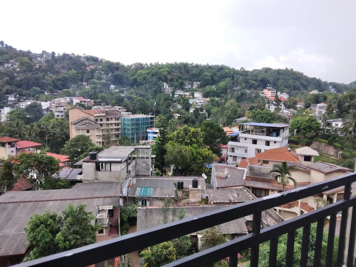 Lodge Kandy Lake Edge Villa Sri Lanka